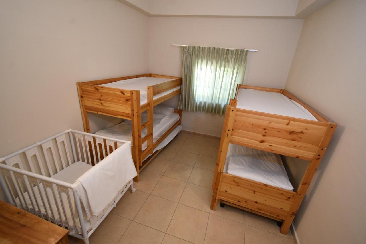 Kibbutz Tiratzvi - Country Lodging Tirat Zevi Eksteriør bilde