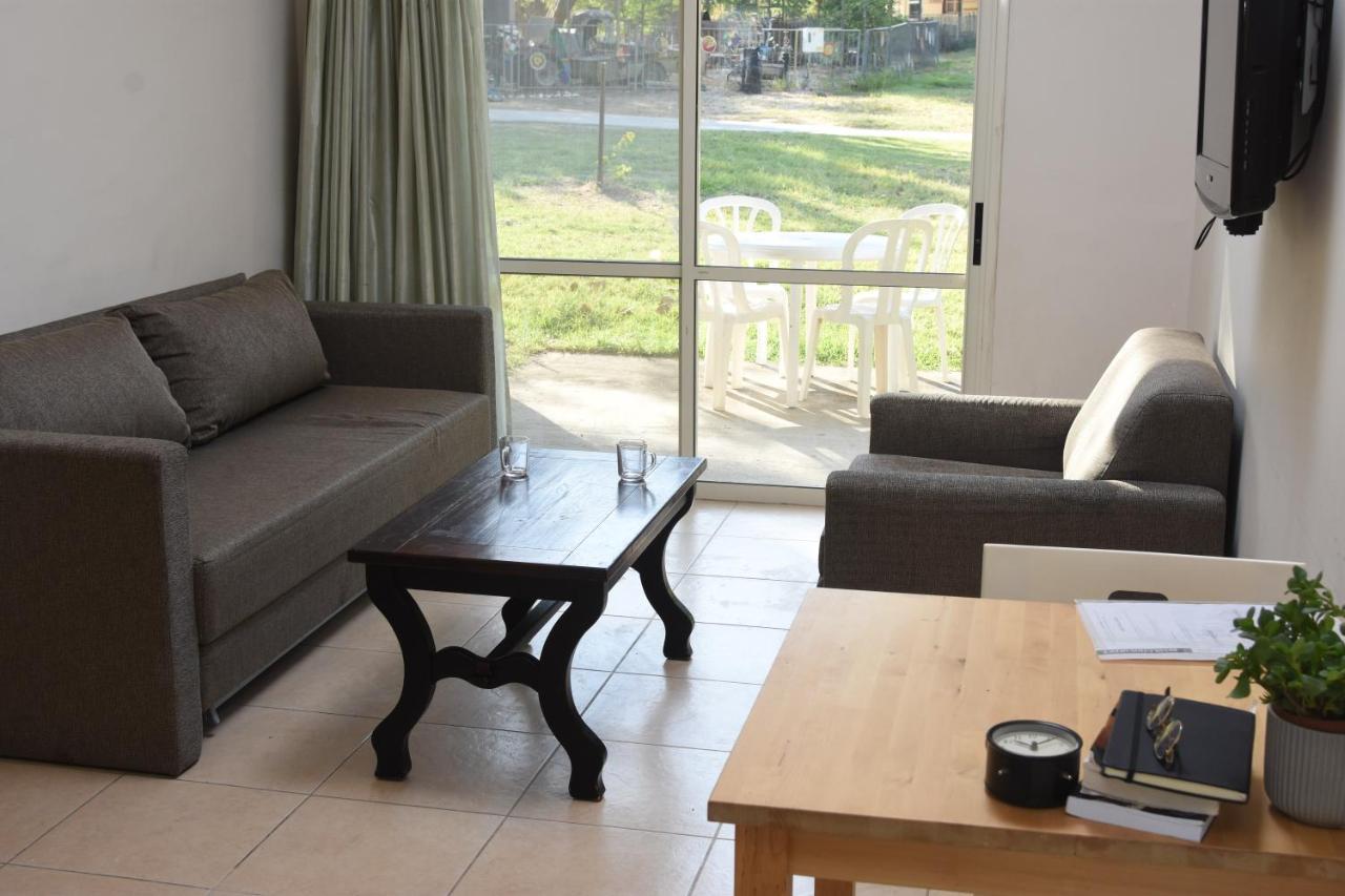 Kibbutz Tiratzvi - Country Lodging Tirat Zevi Eksteriør bilde